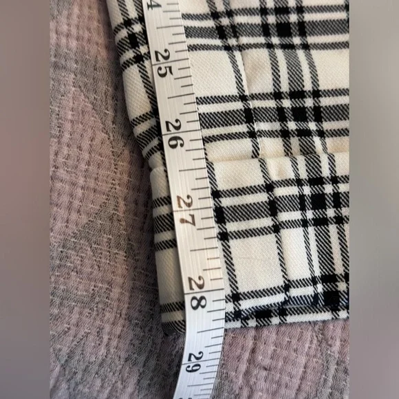 NWT JCrew Collection wide-leg essential pant in plaid Italian city wool blend - Picture 7 of 9